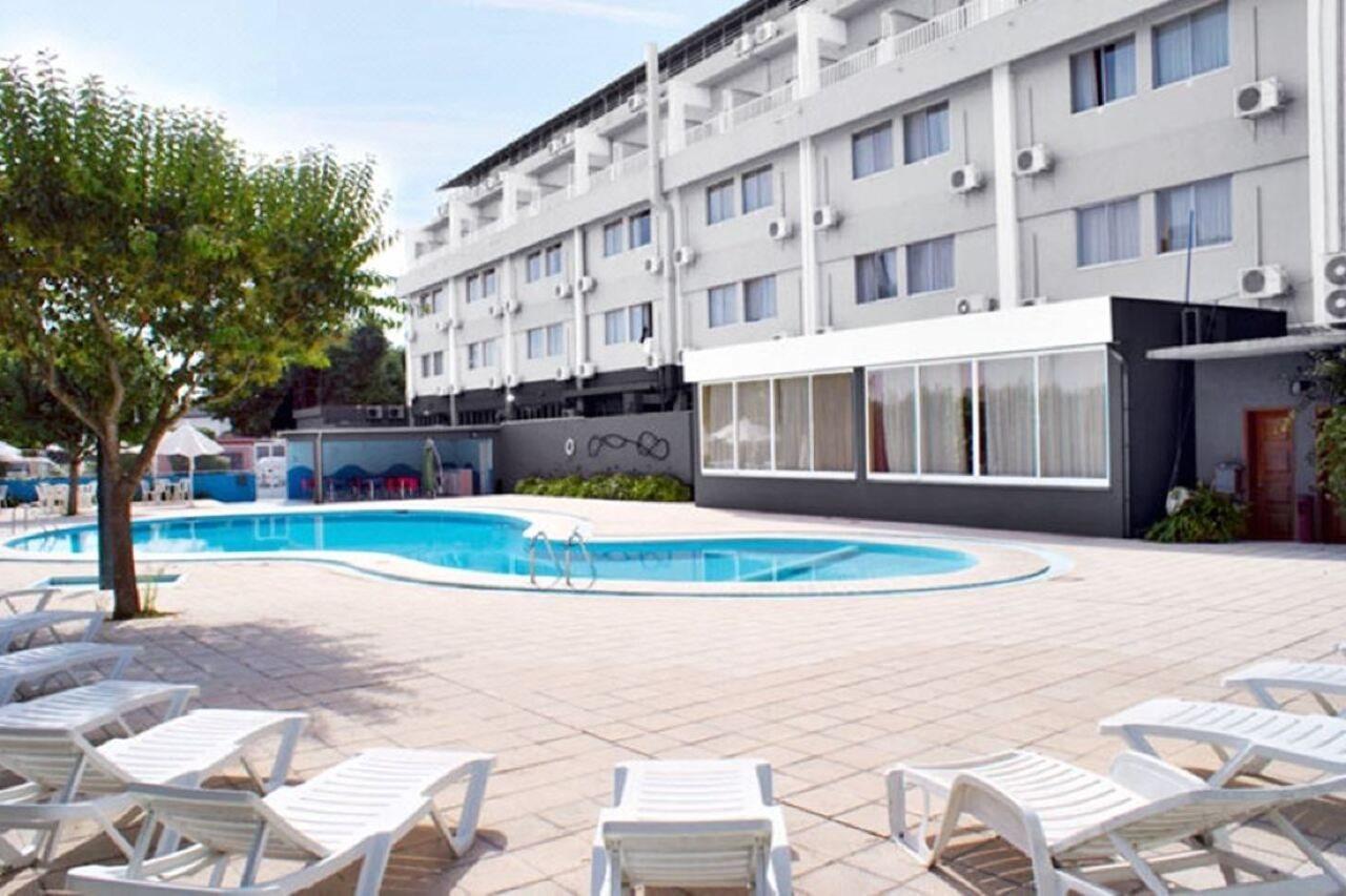 Hotel Onix فيزيو المظهر الخارجي الصورة